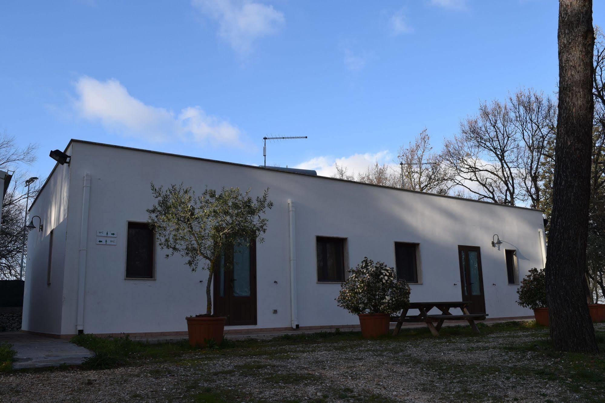 Villaggio Camping Bosco Selva ألبيروبيللو المظهر الخارجي الصورة